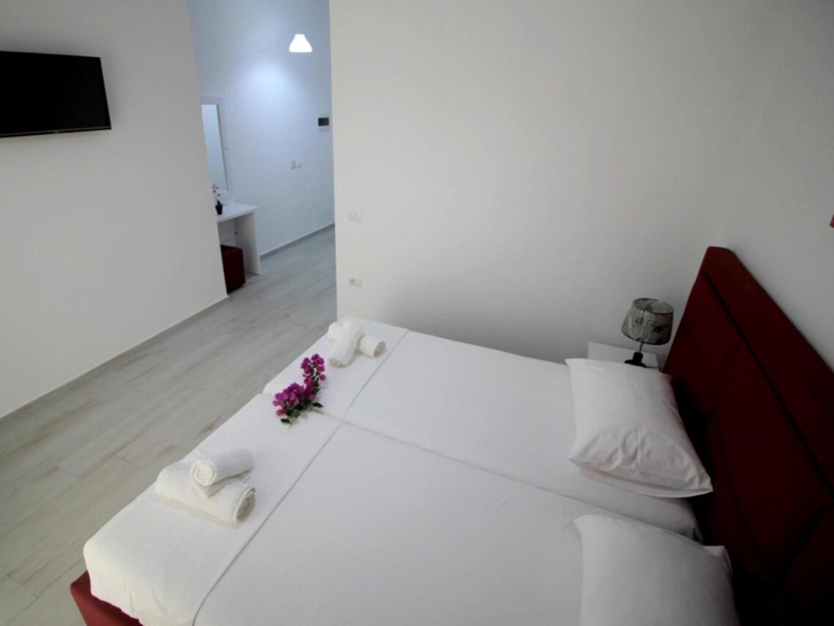 Gusto Di Casa Otel Sarandë Dış mekan fotoğraf