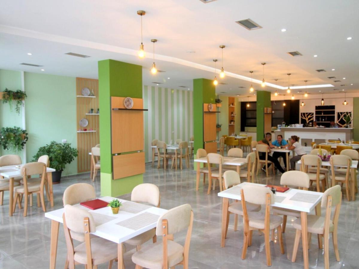 Gusto Di Casa Otel Sarandë Dış mekan fotoğraf